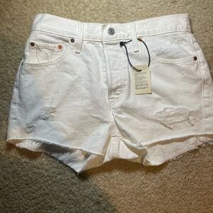 BRAND NEW Levis Jean Shorts 501